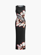 Langes Kleid mit Blumenmuster, Cut-Outs und Schlitz